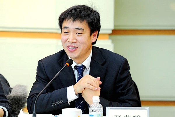 张英俊 中国农业大学动物科技学院副院长副院长、教授、国家牧草产业技术体系首席科学家.jpg
