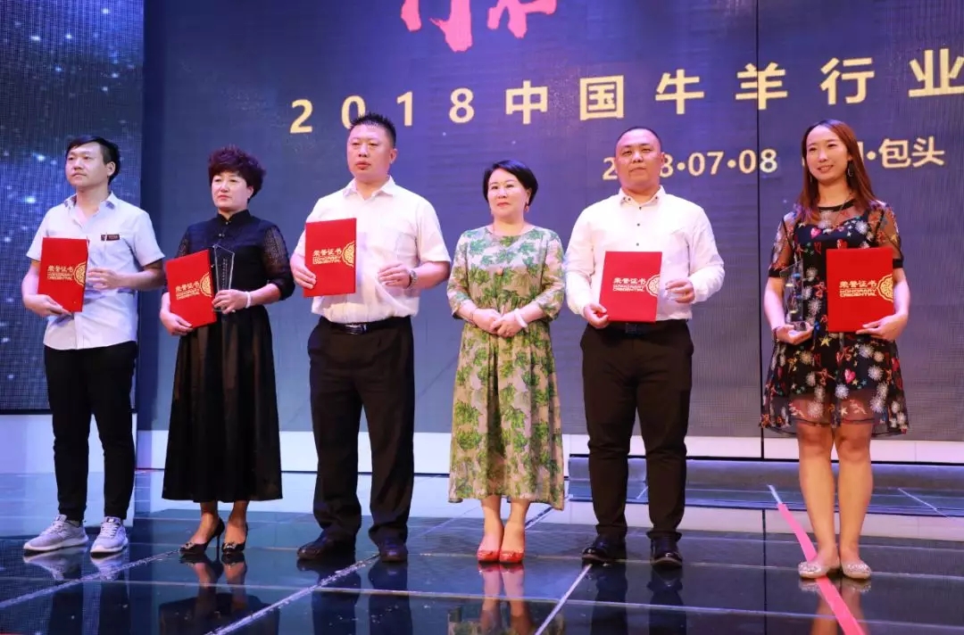 1562203600829179.jpg 640.webp (5).jpg